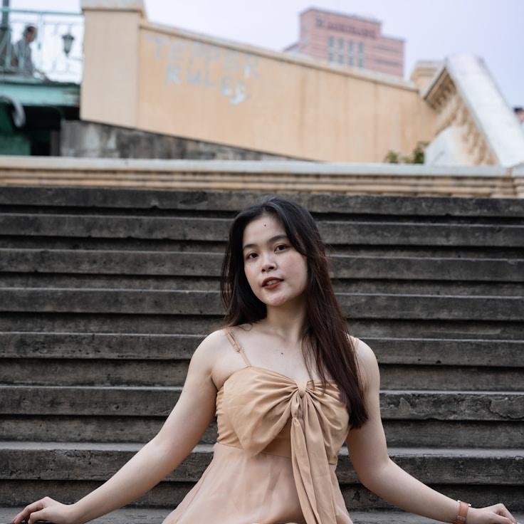 Sophie van der Meer - Founder of Thistle Bloom Vista